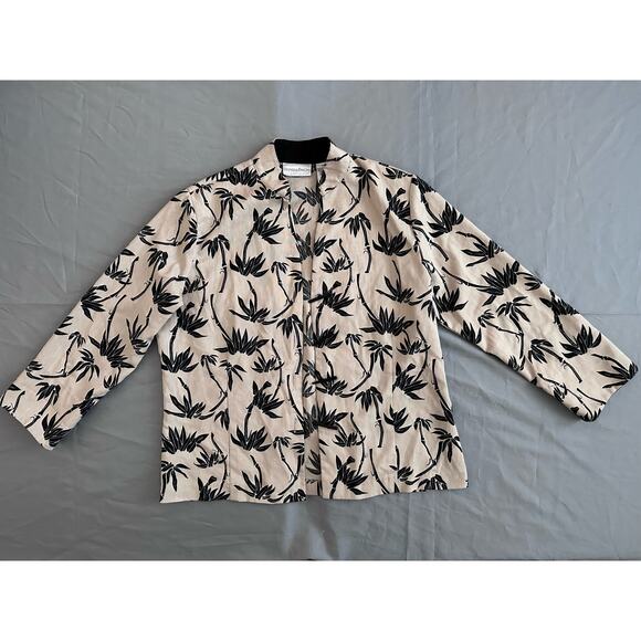 Draper’s & Damon’s Women’s Lightweight Tan/Black Palm Tree Button Up Sweater- PS - Picture 4 of 10